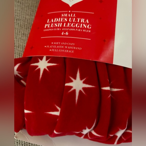 Holiday Red White Leggings Women's Small Sz 4 - 6 Stars soft cozy warm merry new - Picture 2 of 4